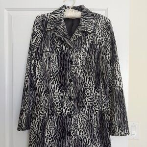 A Byer Animal Print Coat Size Large NWOT